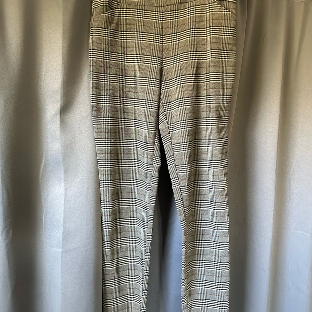 Versona Plaided Trousers
